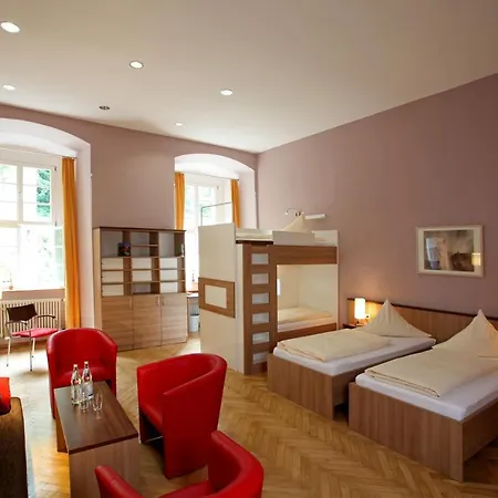 Hotell Kloster Schöntal *